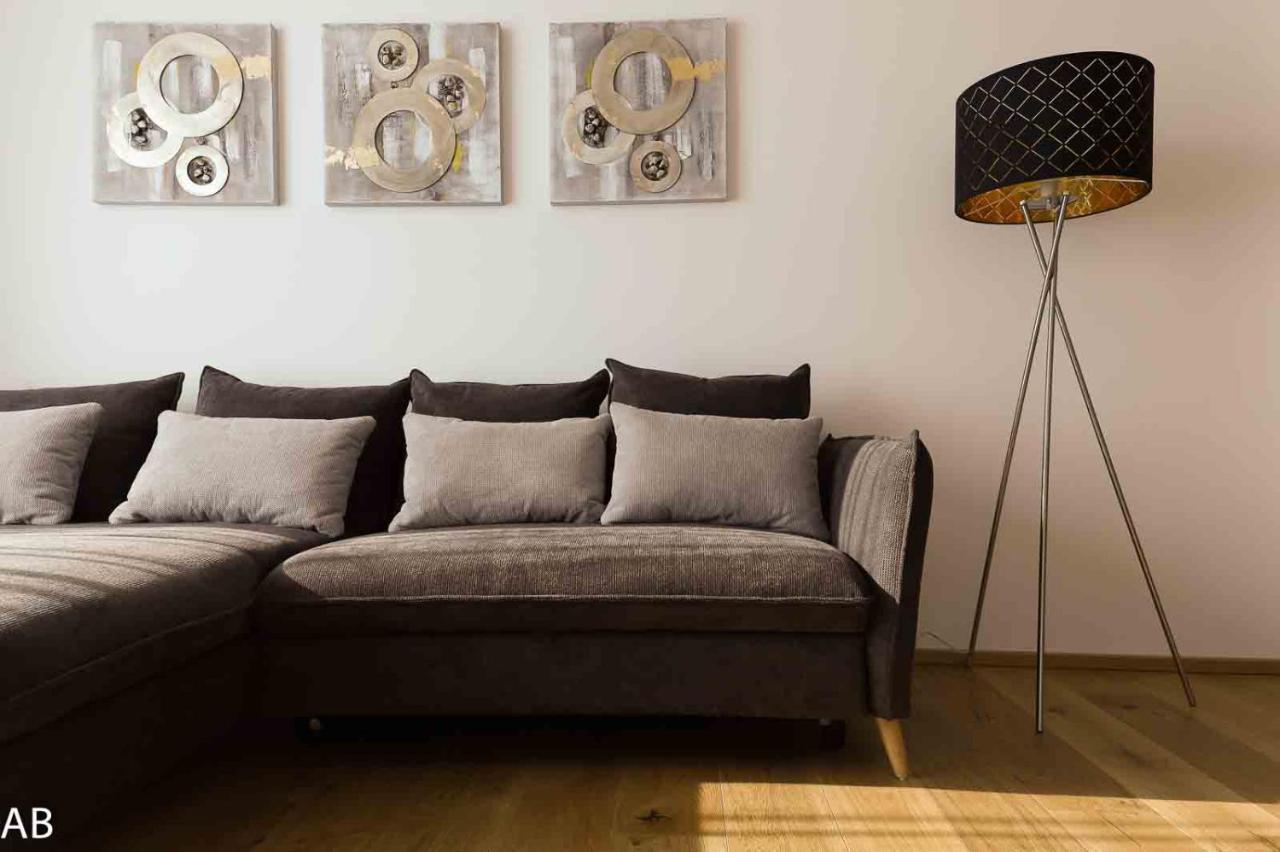 Superior Apartment & Rooftop Pool Wina Bagian luar foto